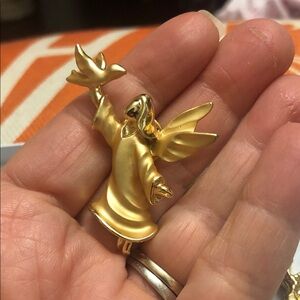 Charming Gold Angel Pin